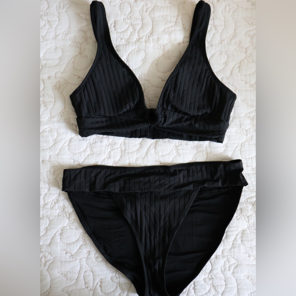 aerie Bikini. Never worn.